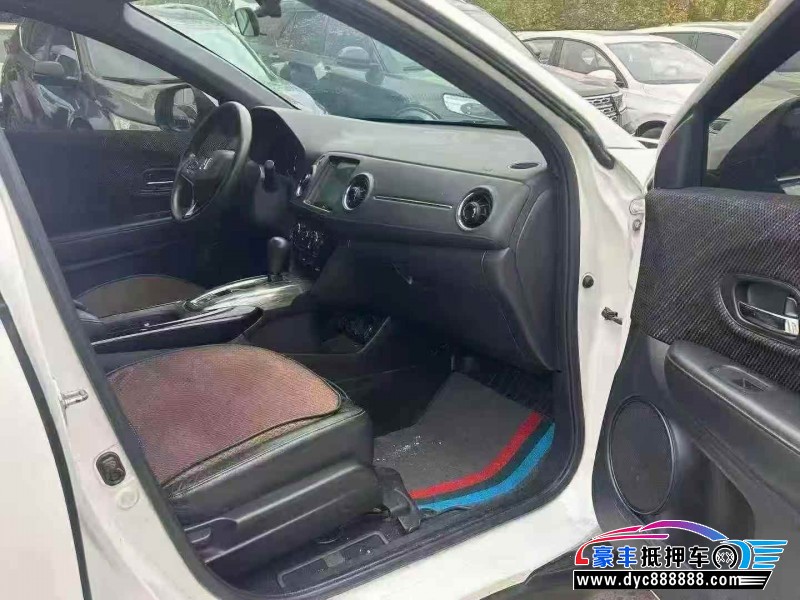 19年本田XRV轿车抵押车出售