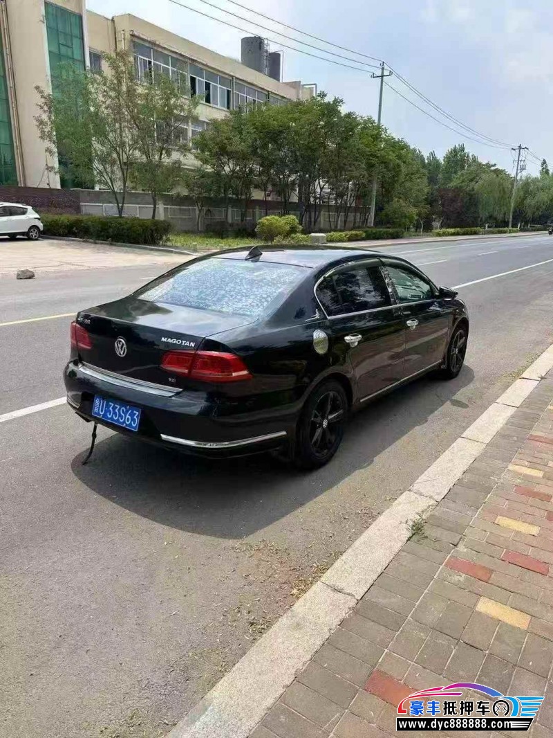 16年大众迈腾轿车抵押车出售