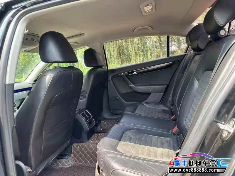 16年大众迈腾轿车抵押车出售