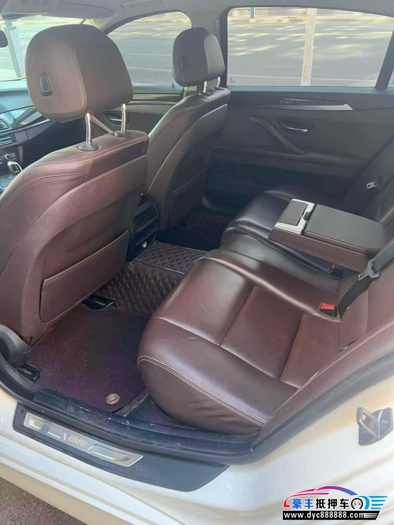 14年宝马5系轿车抵押车出售