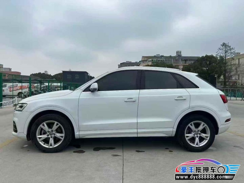 18年奥迪Q3轿车抵押车出售
