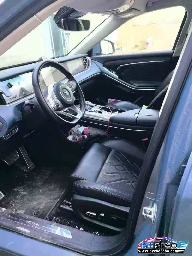 22年岚图FREE轿车抵押车出售