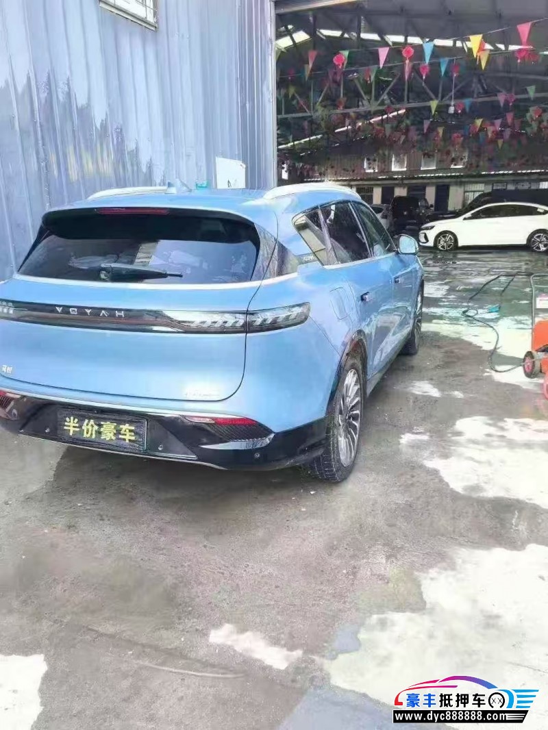 22年岚图FREE轿车抵押车出售