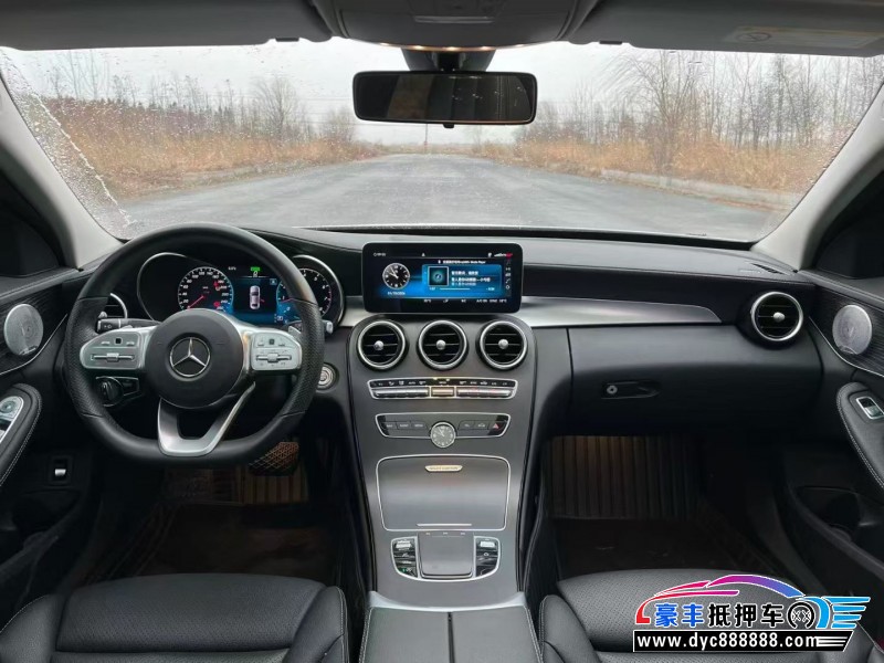 21年奔驰C轿车抵押车出售