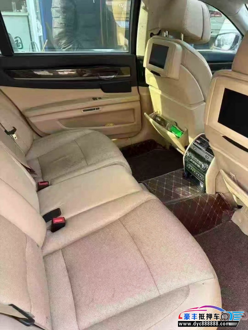 11年宝马7系轿车抵押车出售