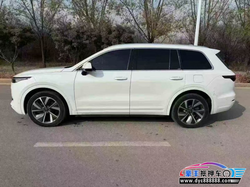 21年理想ONE轿车抵押车出售