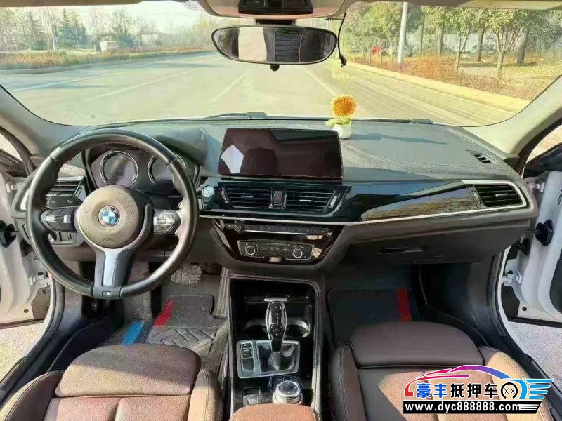 23年宝马1系轿车抵押车出售