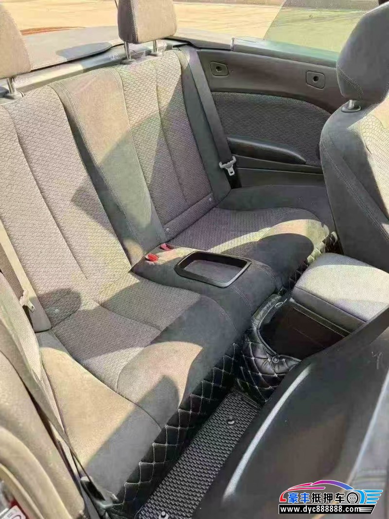 19年宝马2系轿车抵押车出售