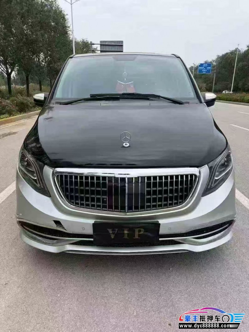 15年奔驰唯雅诺轿车抵押车出售