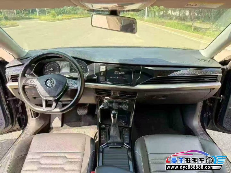 20年大众帕萨特轿车抵押车出售