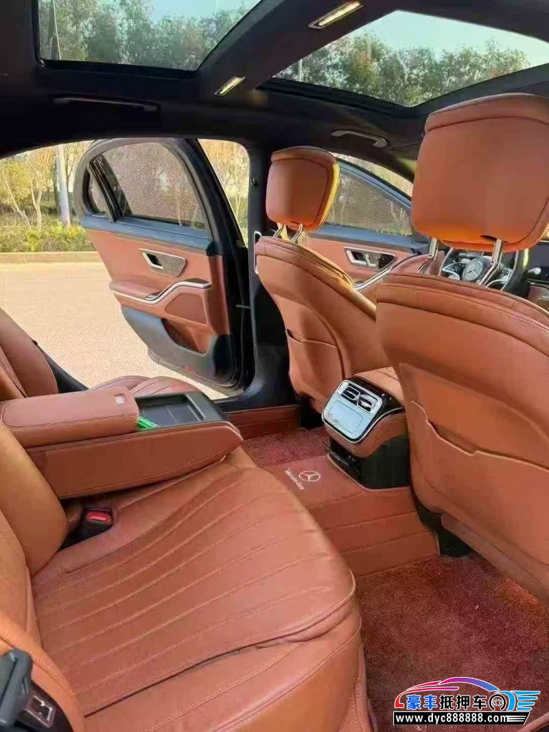 23年奔驰S轿车抵押车出售