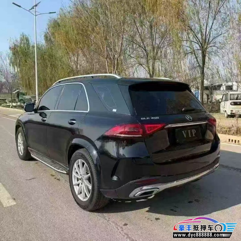 19年奔驰GLE轿车抵押车出售