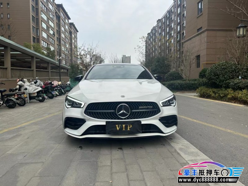 21年奔驰CLA轿车抵押车出售