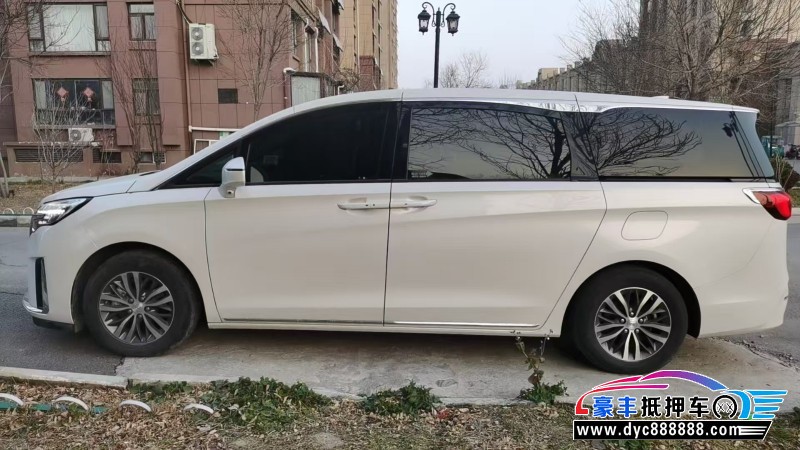 23年别克GL8轿车抵押车出售