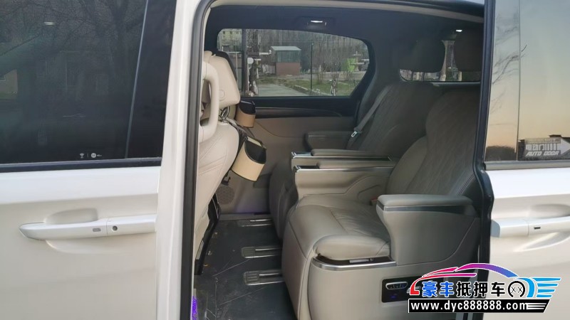 23年别克GL8轿车抵押车出售