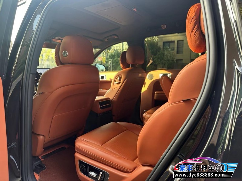 23年理想L9轿车抵押车出售