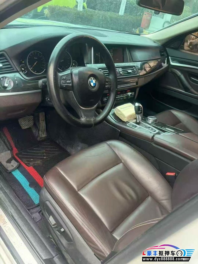 17年宝马5系轿车抵押车出售