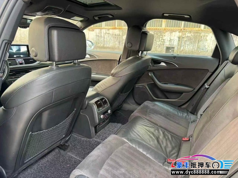 17年奥迪S6轿车抵押车出售