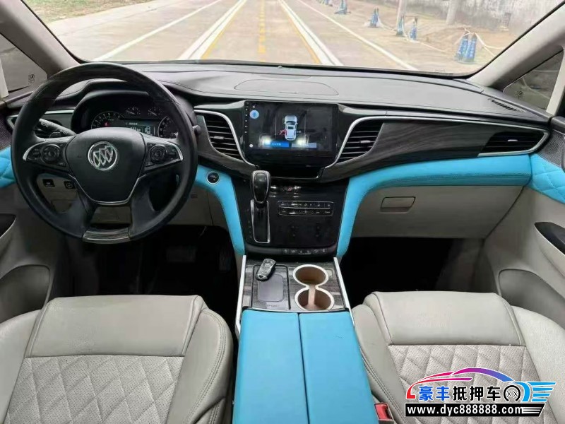 20年别克GL8轿车抵押车出售