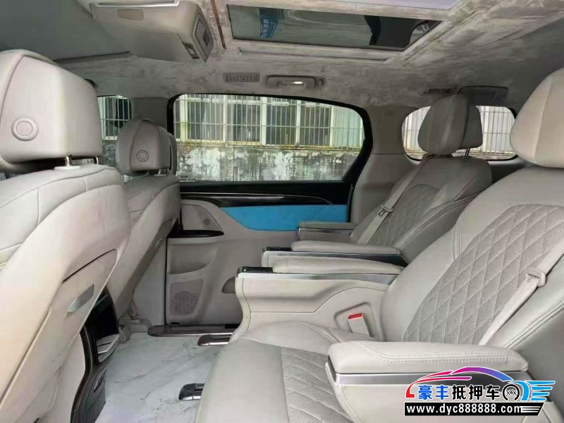 20年别克GL8轿车抵押车出售