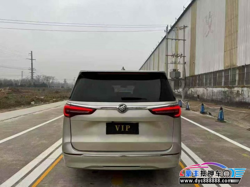 20年别克GL8轿车抵押车出售