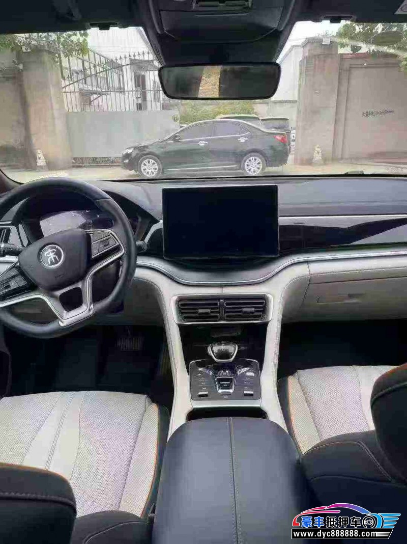 23年比亚迪宋轿车抵押车出售