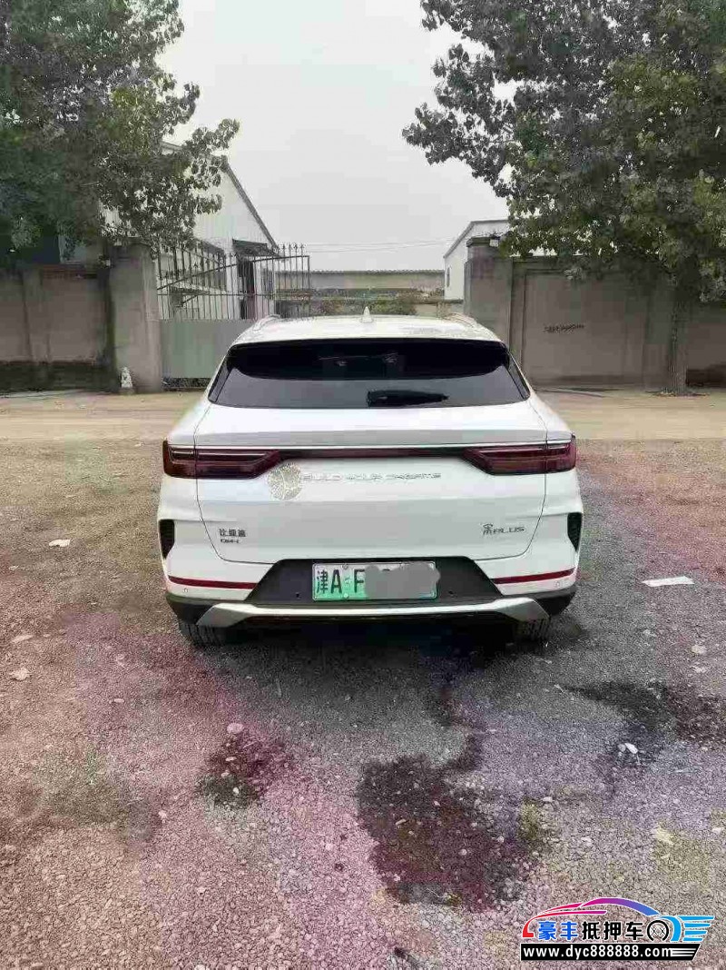 23年比亚迪宋轿车抵押车出售