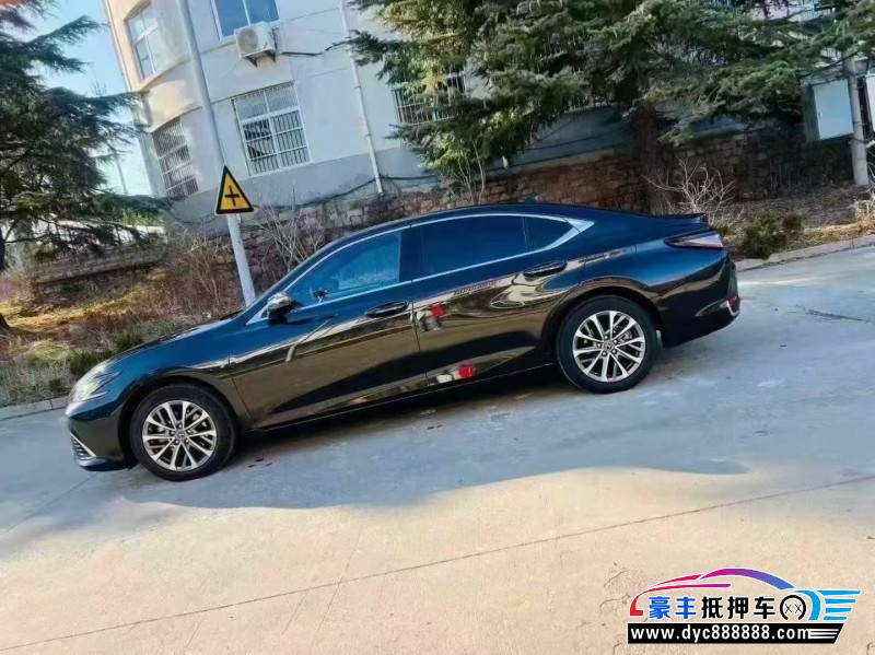 25年雷克萨斯ES轿车抵押车出售