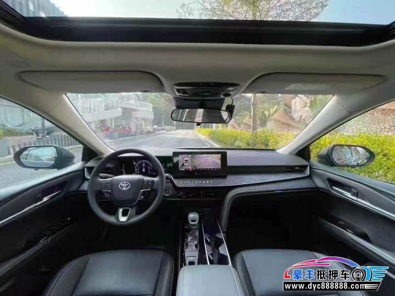 25年丰田凯美瑞轿车抵押车出售