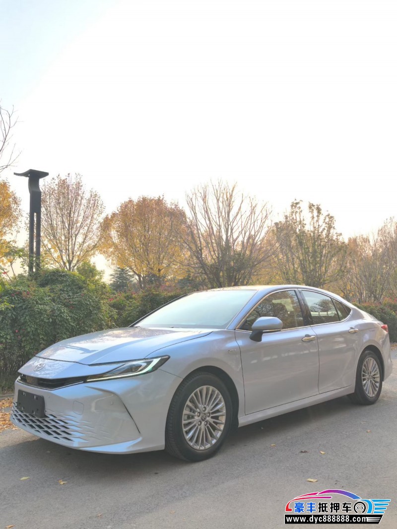 25年丰田凯美瑞轿车抵押车出售