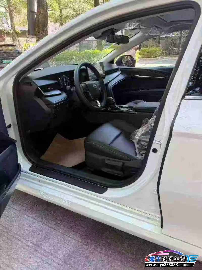 25年丰田凯美瑞轿车抵押车出售