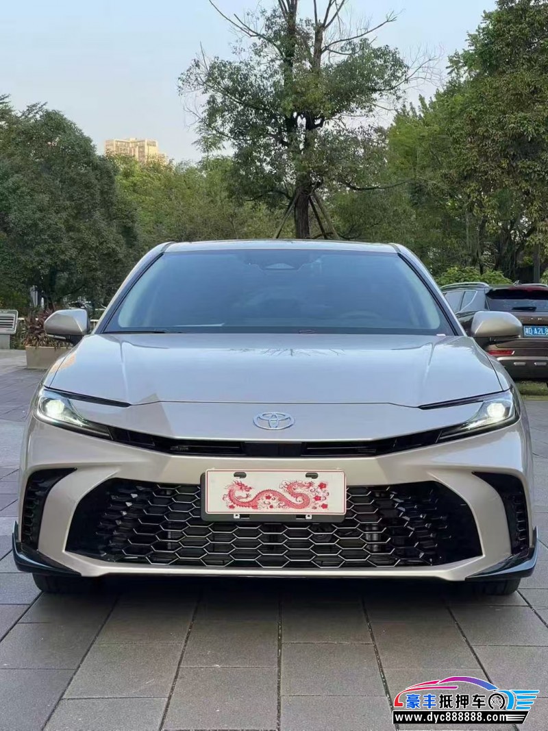 25年丰田凯美瑞轿车抵押车出售