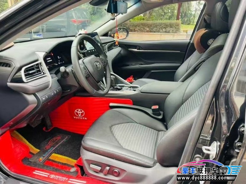 24年丰田凯美瑞轿车抵押车出售