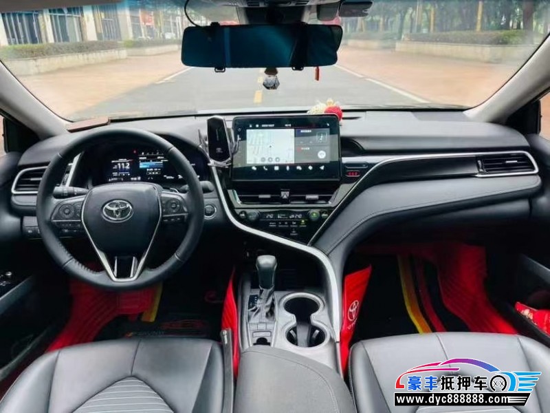 24年丰田凯美瑞轿车抵押车出售