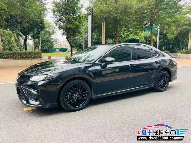 24年丰田凯美瑞轿车抵押车出售