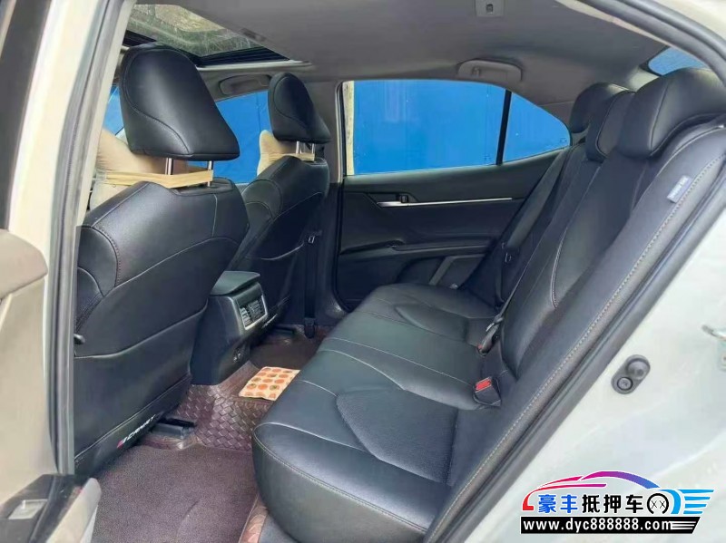 23年丰田凯美瑞轿车抵押车出售