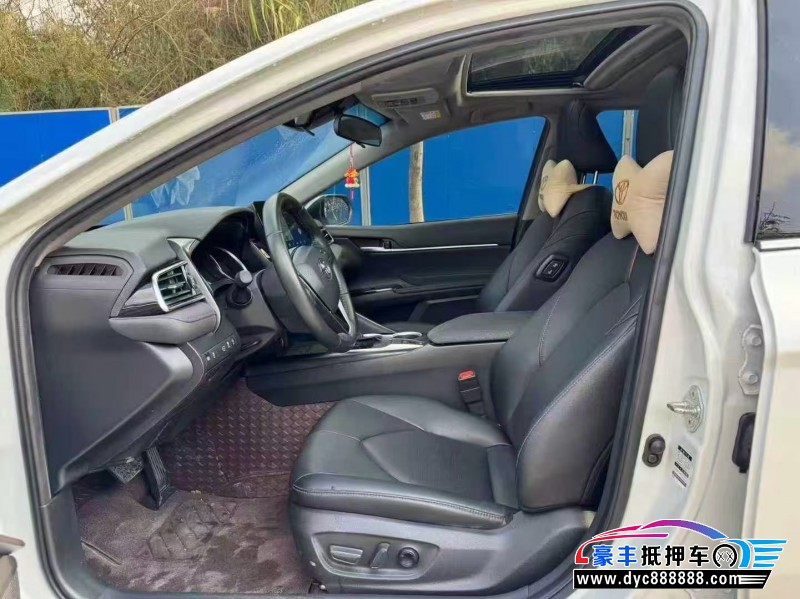 23年丰田凯美瑞轿车抵押车出售