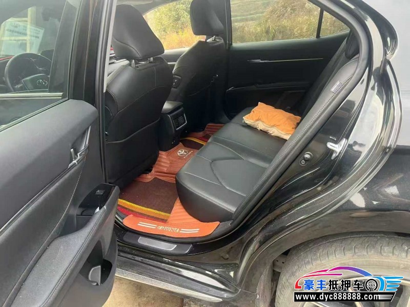 23年丰田凯美瑞轿车抵押车出售