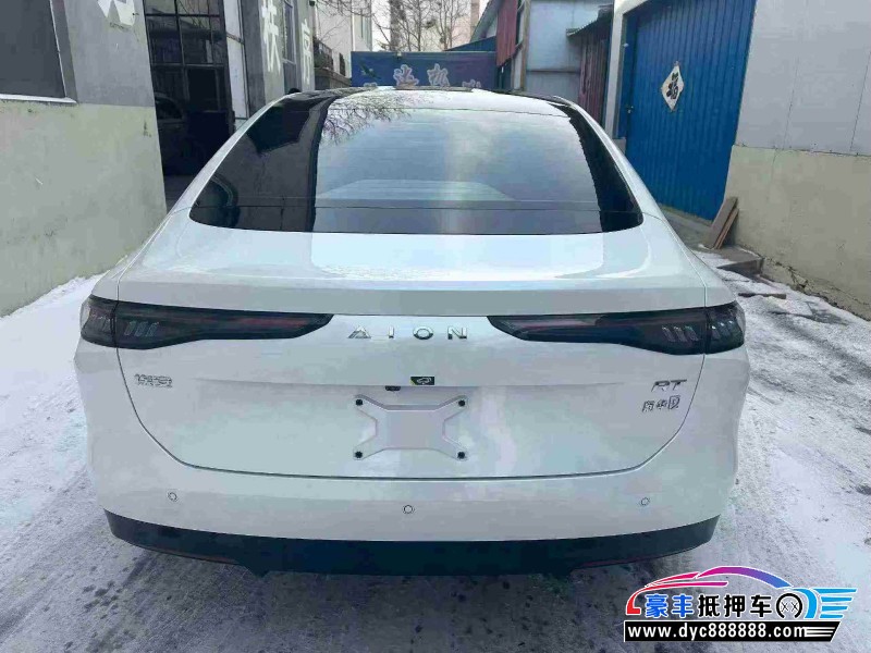 25年埃安RT轿车抵押车出售