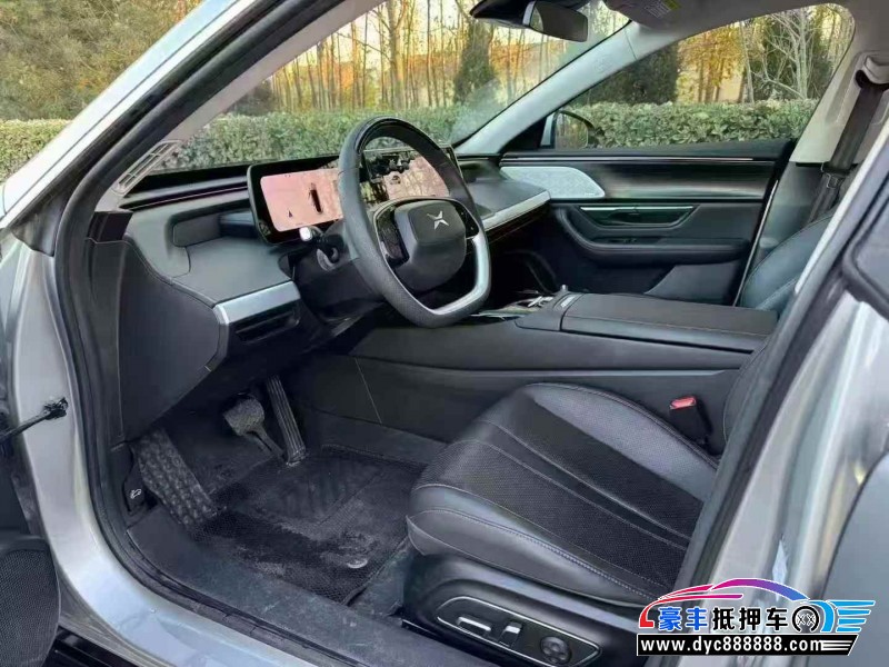 21年小鹏汽车P7轿车抵押车出售