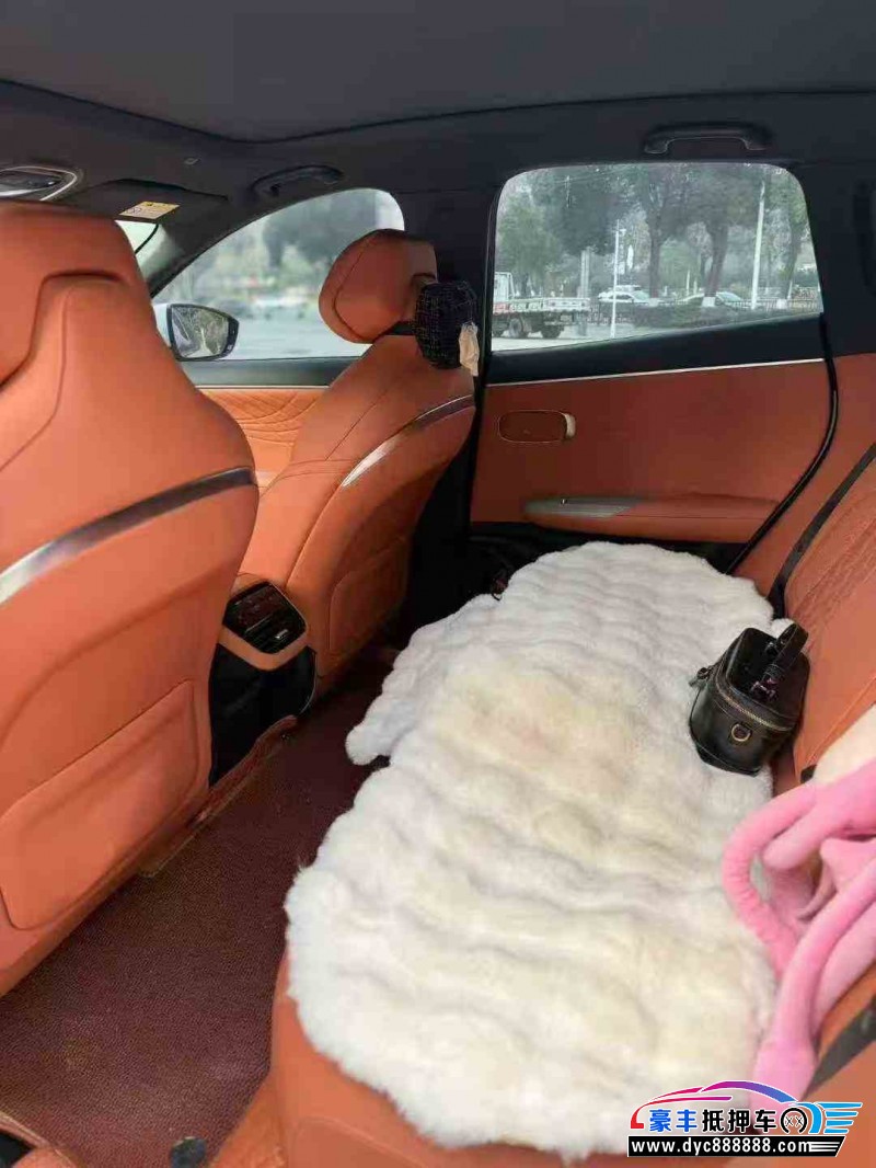 23年长安深蓝S07轿车抵押车出售