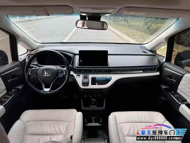 22年本田艾力绅轿车抵押车出售