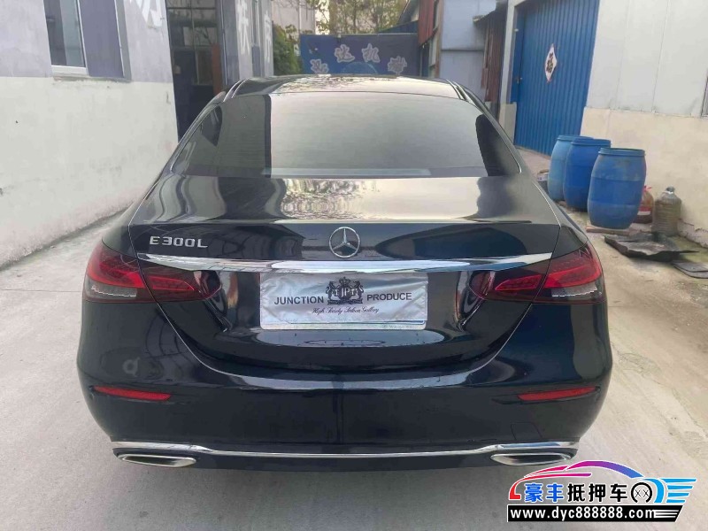 21年奔驰E轿车抵押车出售