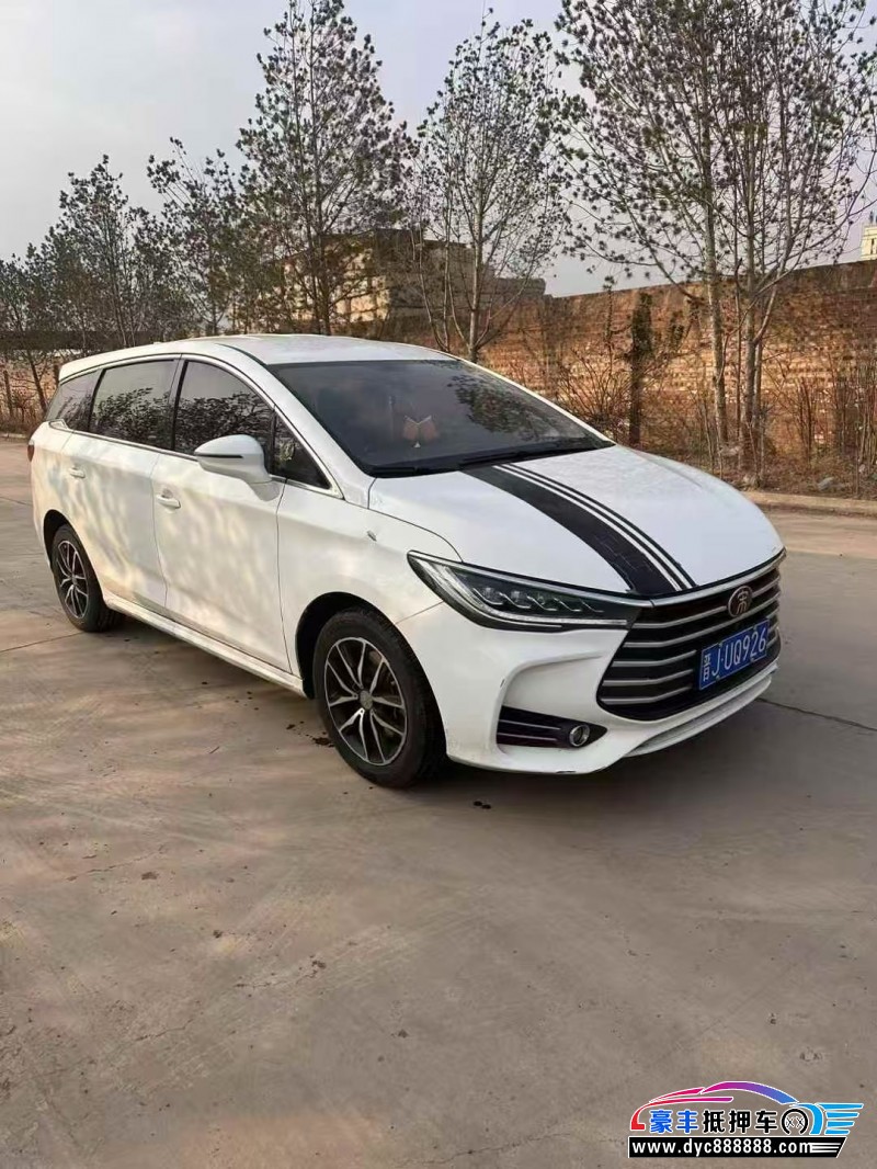 19年比亚迪宋轿车抵押车出售