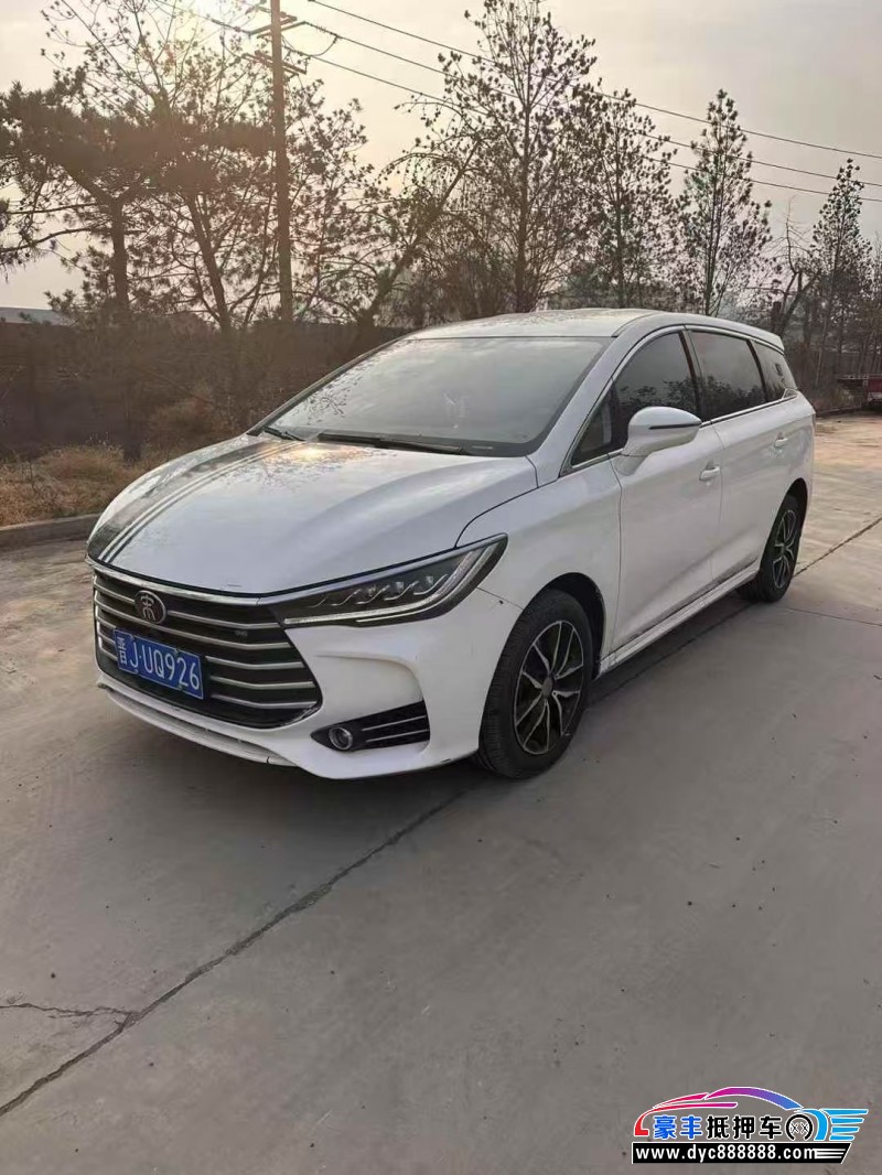19年比亚迪宋轿车抵押车出售