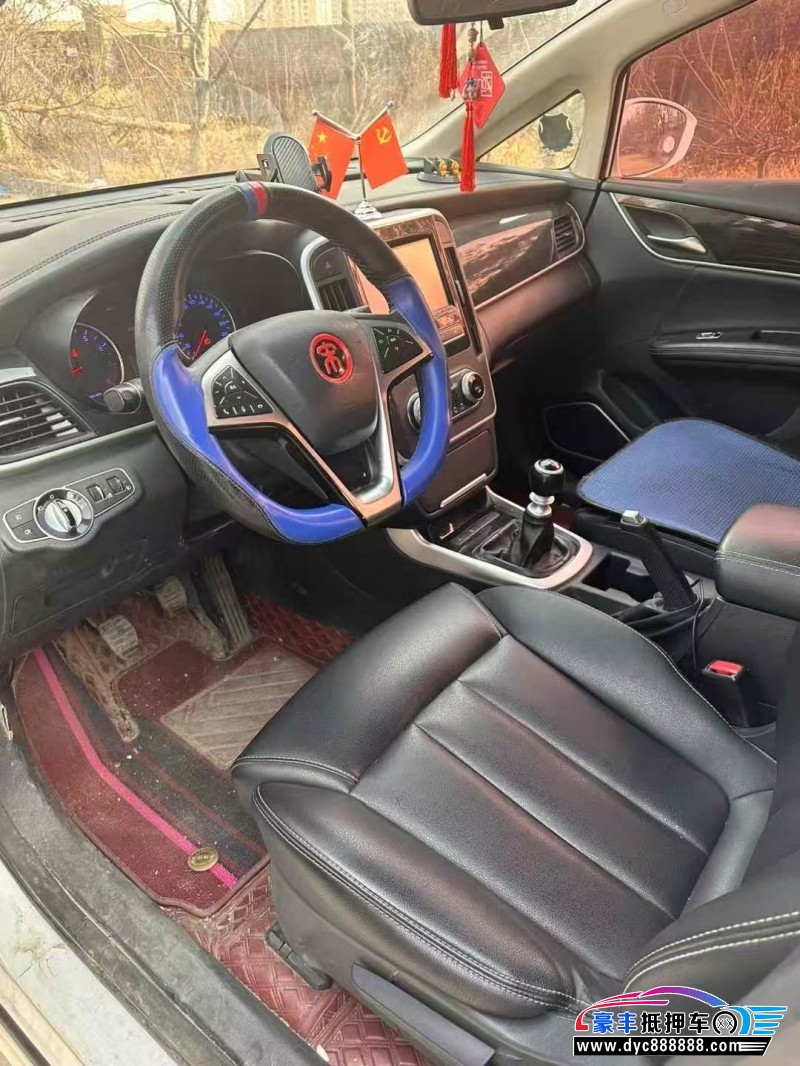 19年比亚迪宋轿车抵押车出售