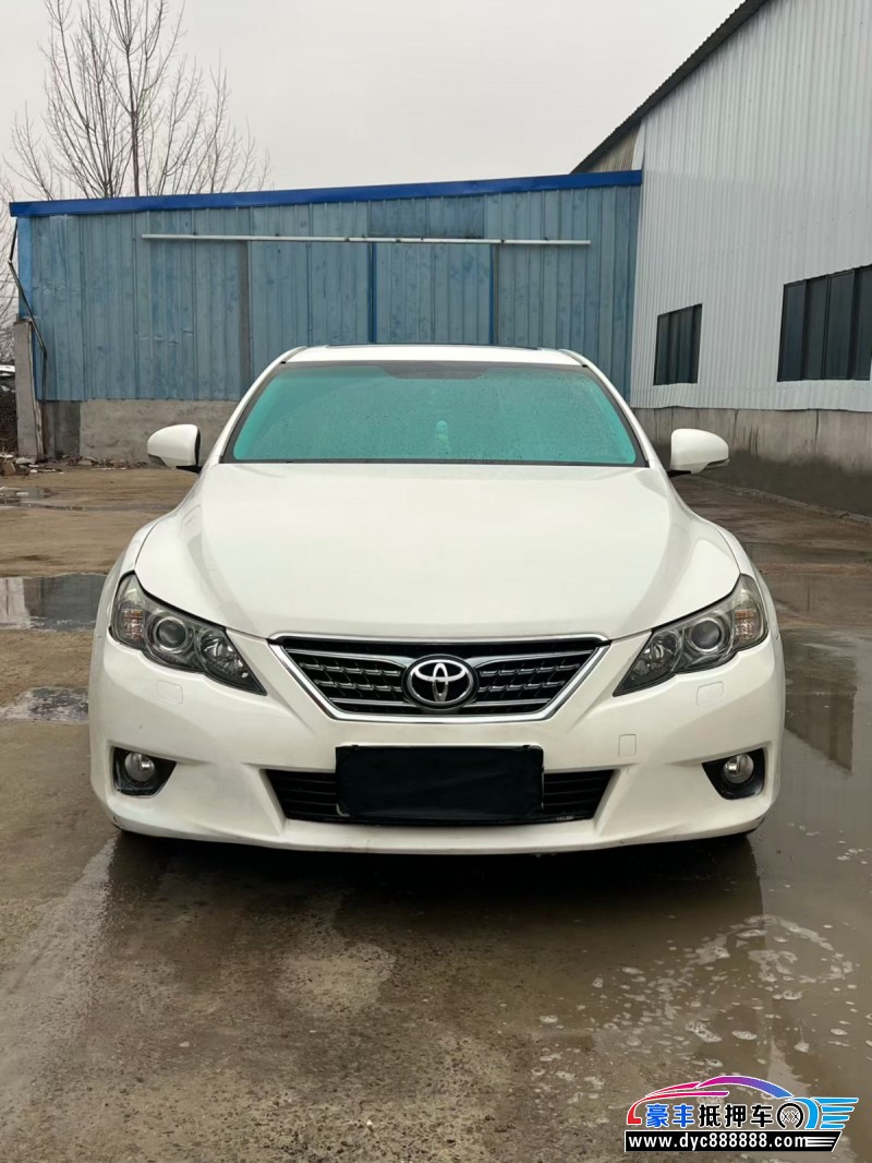 13年丰田锐志轿车抵押车出售