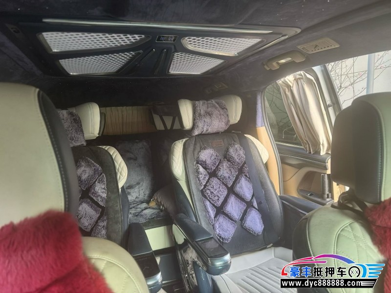 20年别克GL8轿车抵押车出售