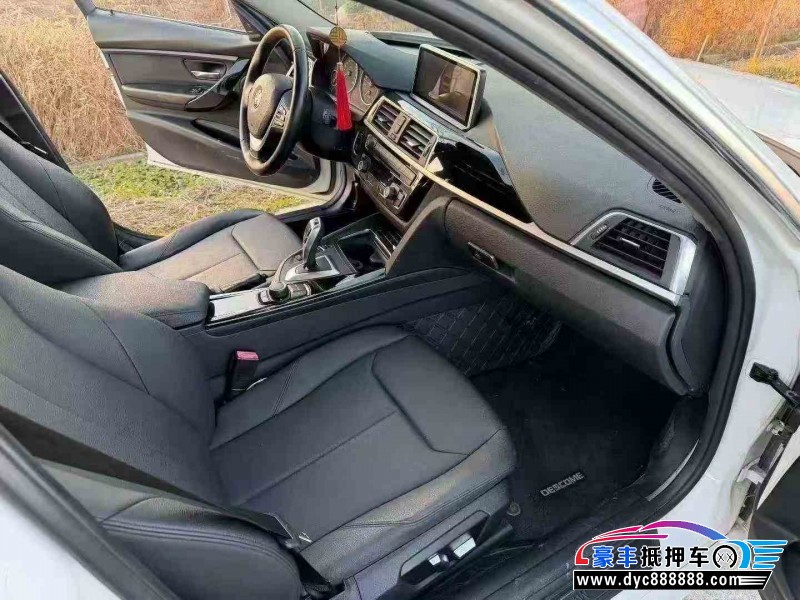 17年宝马3系轿车抵押车出售
