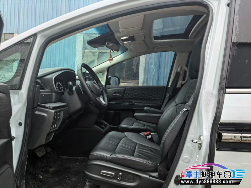 24年本田艾力绅MPV抵押车出售